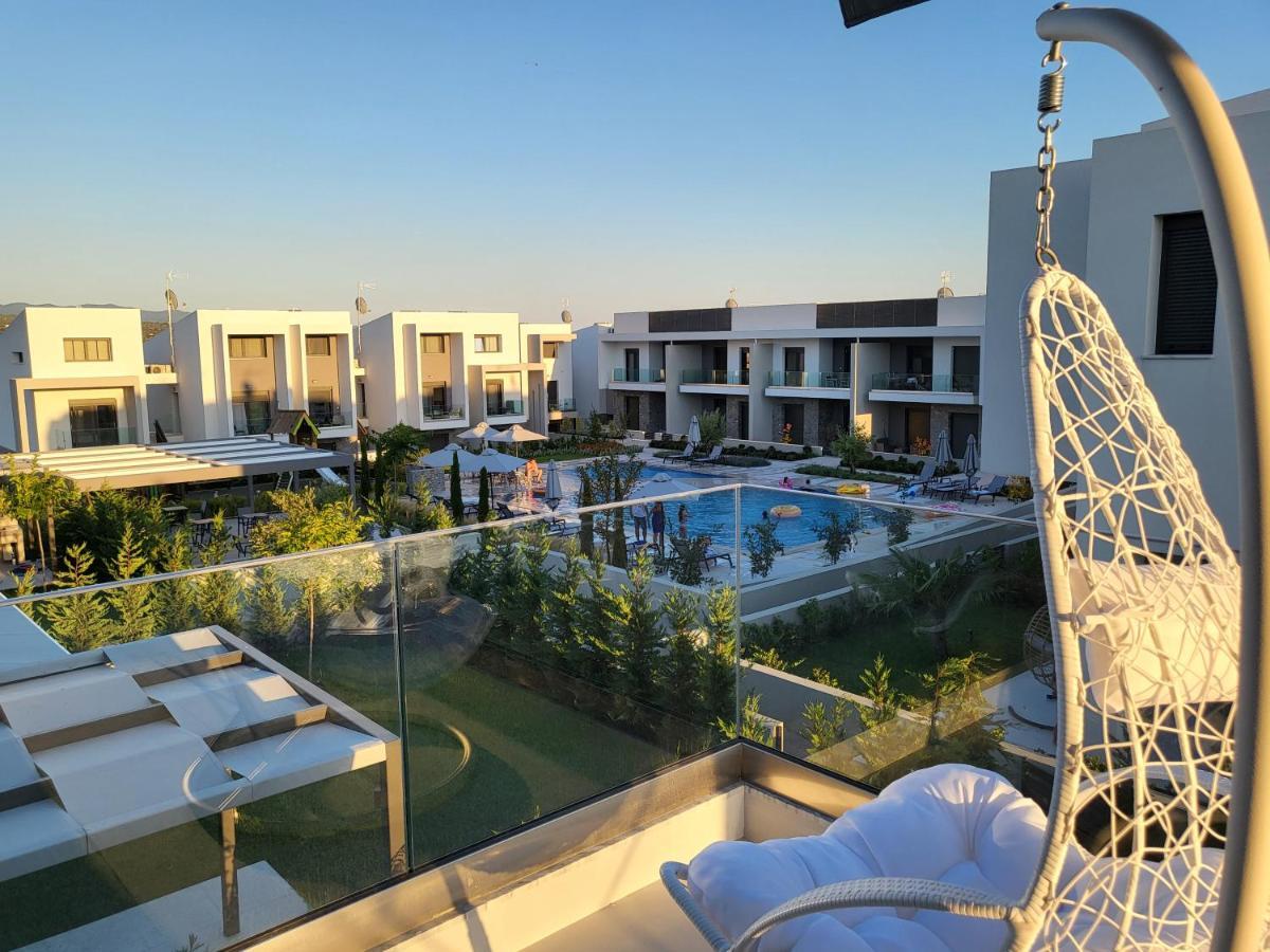 Olea Valley Holiday Villa Nikiti  Exteriör bild