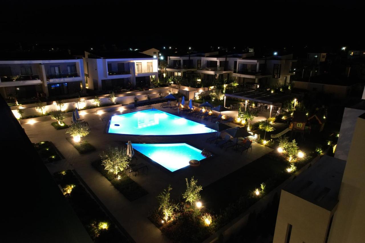 Olea Valley Holiday Villa Nikiti  Exteriör bild