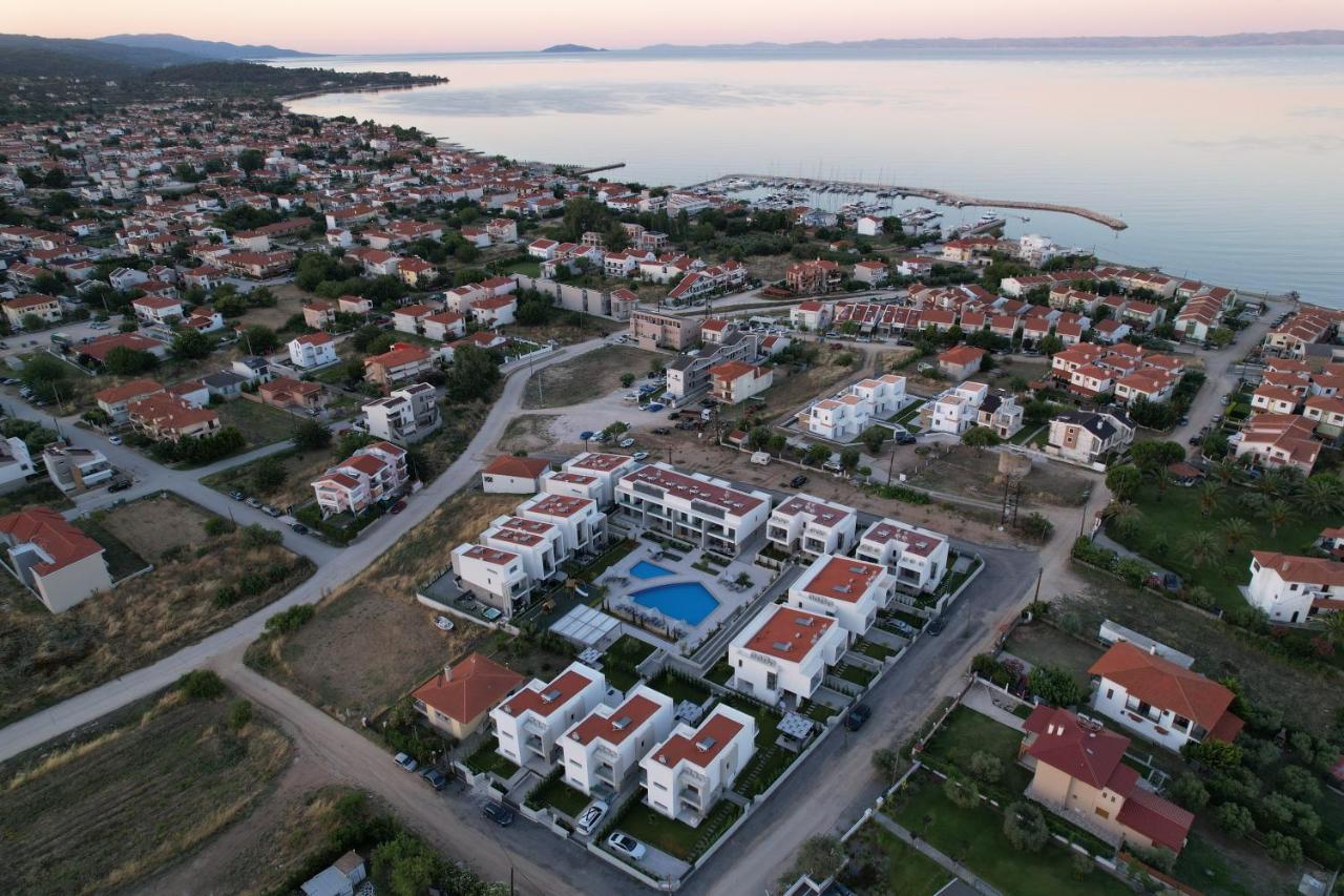 Olea Valley Holiday Villa Nikiti  Exteriör bild