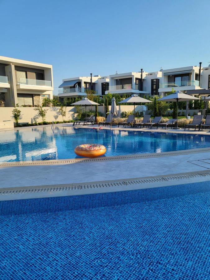 Olea Valley Holiday Villa Nikiti  Exteriör bild