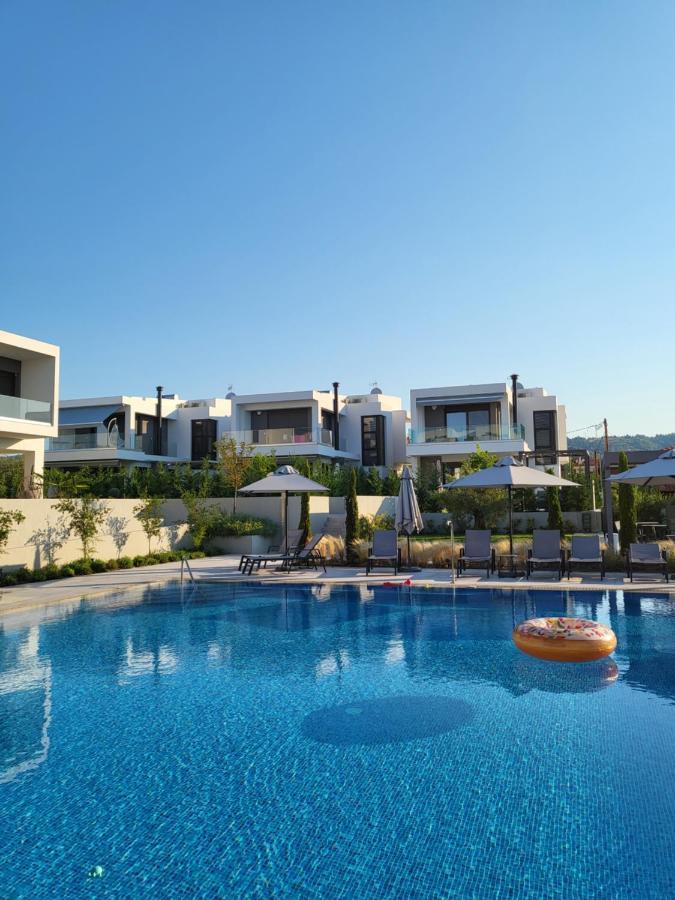 Olea Valley Holiday Villa Nikiti  Exteriör bild